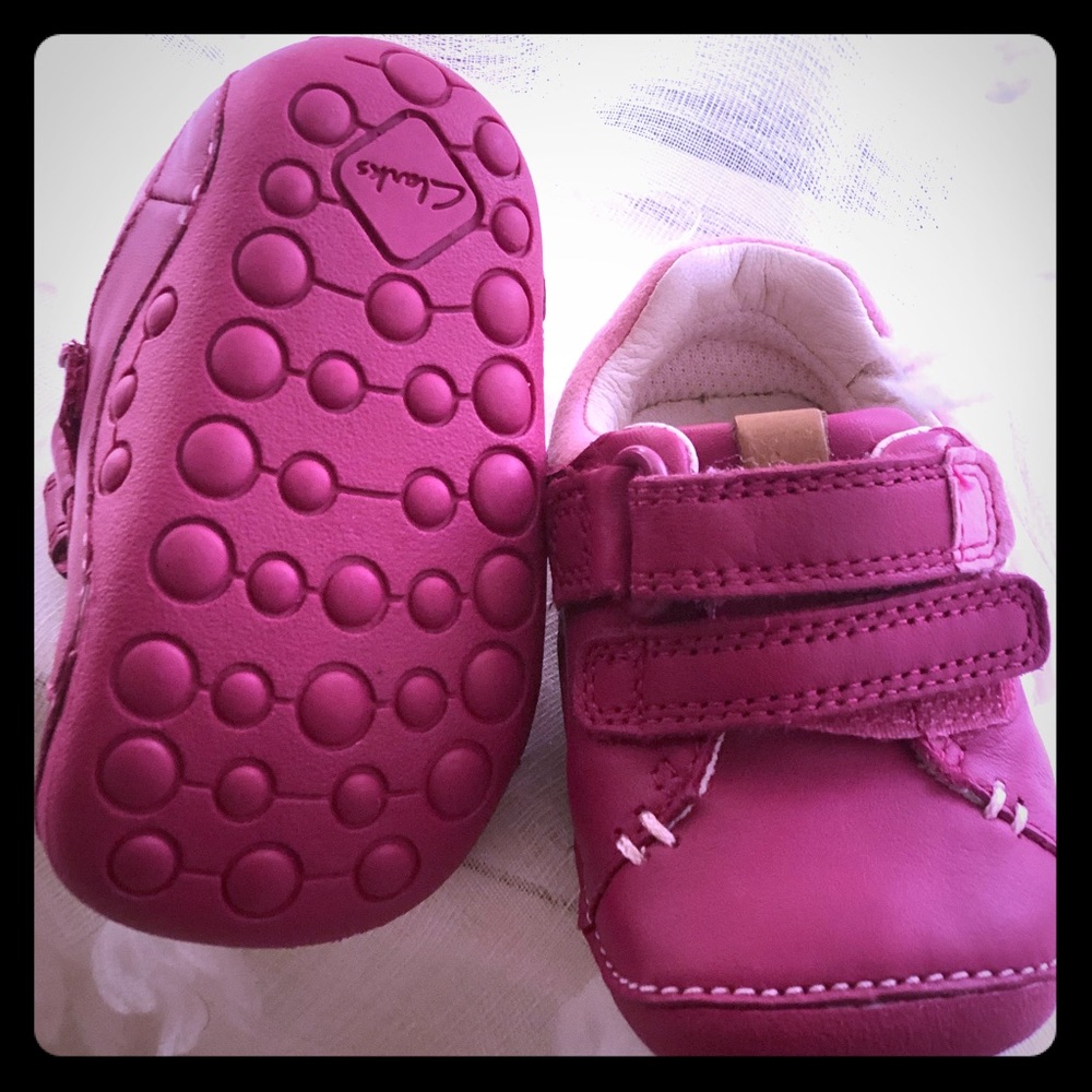 Infant Clark’s size 2